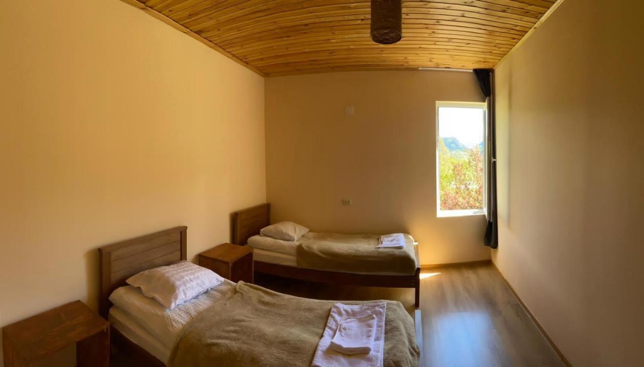 Guesthouse Caucasus Mestia Rum bild